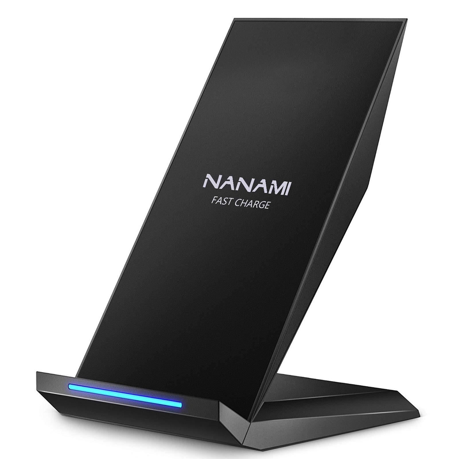 NANAMI Fast Wireless Charger stand in black with phone charging