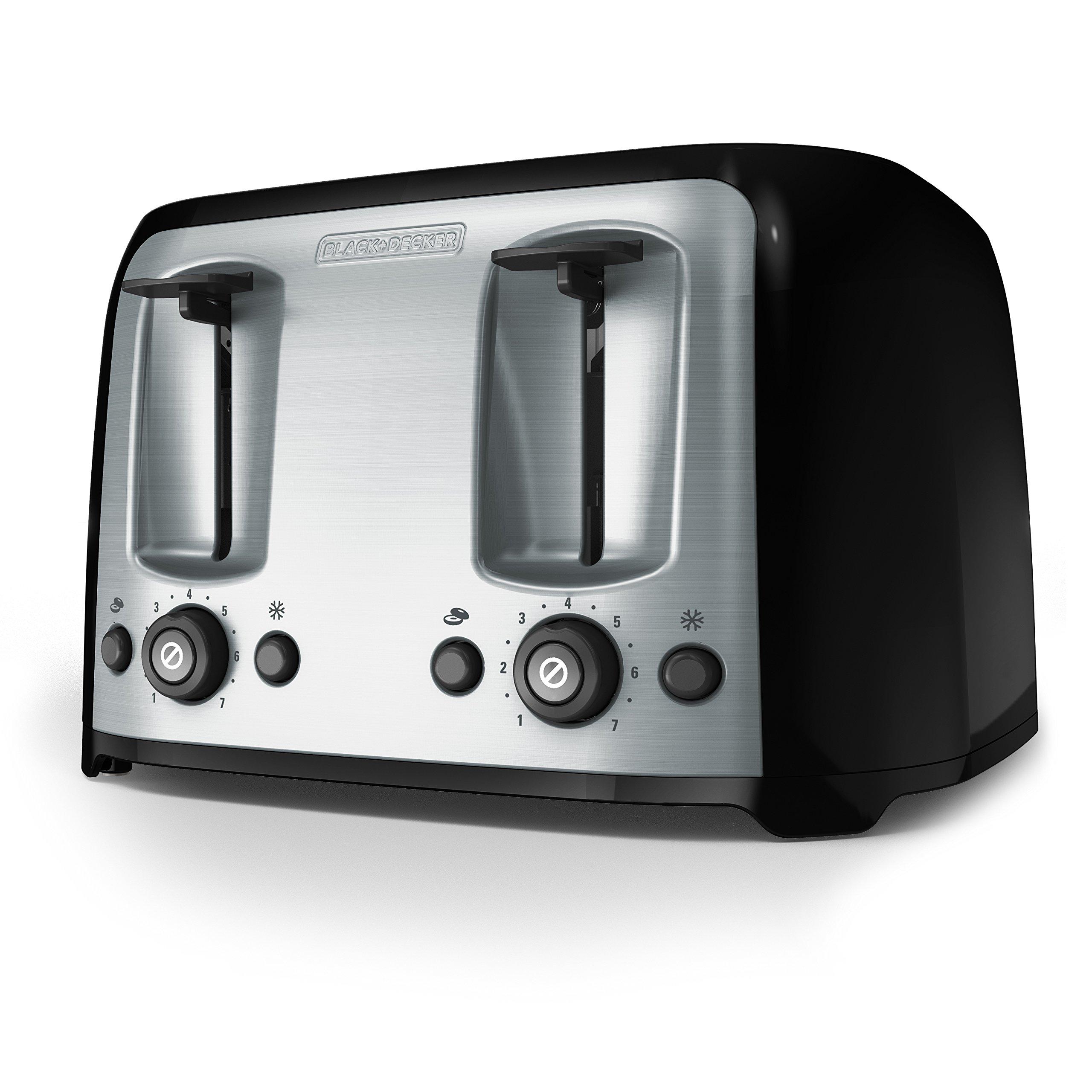 BLACK+DECKER 4-Slice Toaster with extra-wide slots and lift lever