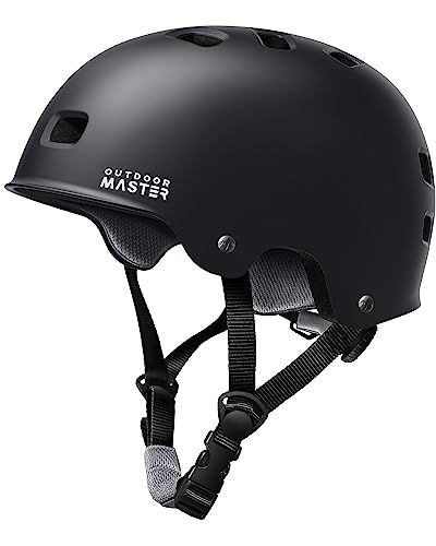 OutdoorMaster cycling helmet product photo