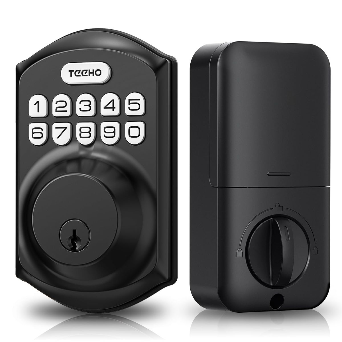 Smart lock keypad on a front door | Mubboo