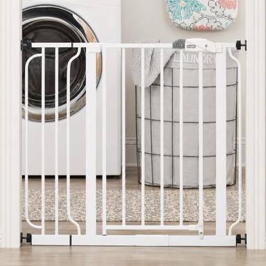 Regalo Easy Step Walk-Thru Baby Gate